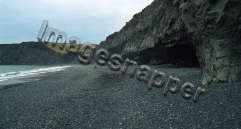 Dyrholaey Beach