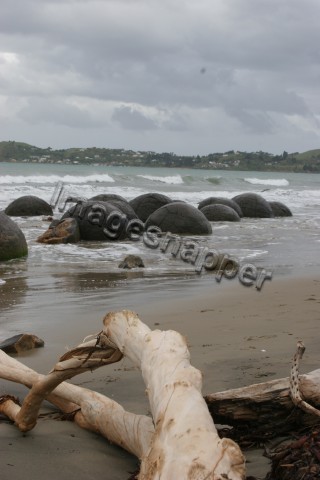 Moeraki Boulders