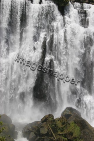Marakopa Falls